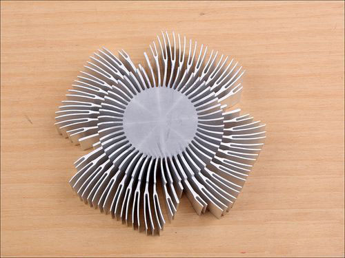 �X�Ͻ�ɢ��Ƭ